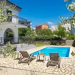 Premium - Pool, Big Garden, Seaside Town * Krk Town