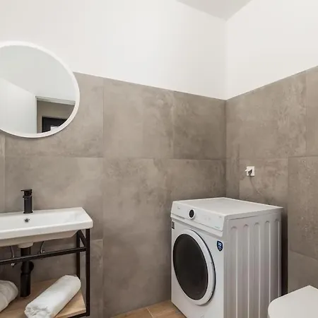 Premium - Pool, Big Garden, Seaside Town Krk Town