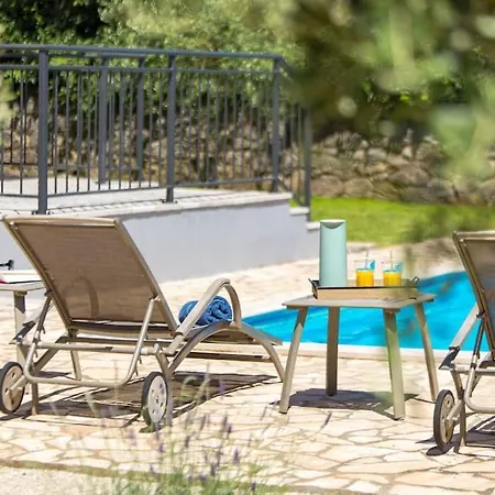 Premium - Pool, Big Garden, Seaside Town Villa Krk Town