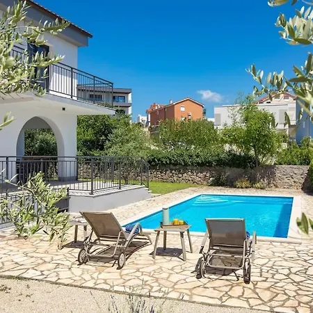 Premium - Pool, Big Garden, Seaside Town * 克尔克